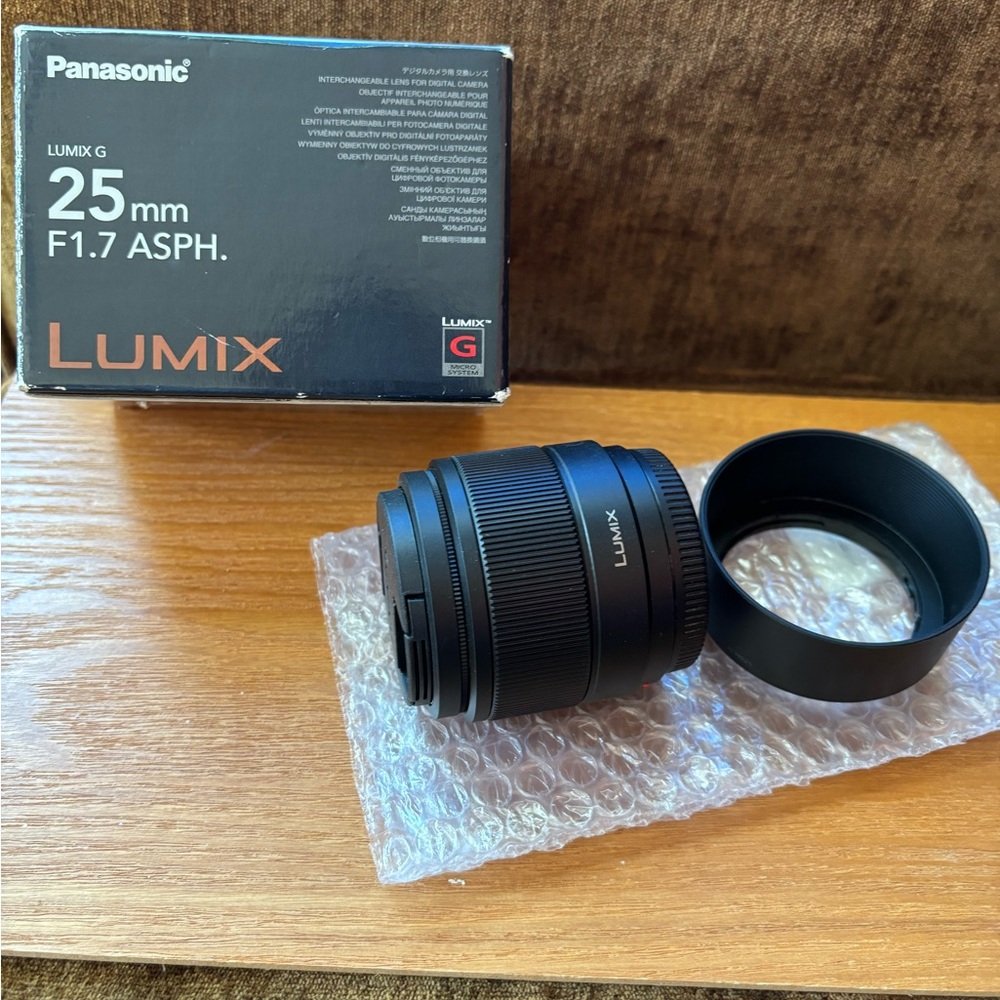 Panasonic Lumix G 25mm F1.7 Lens - Black